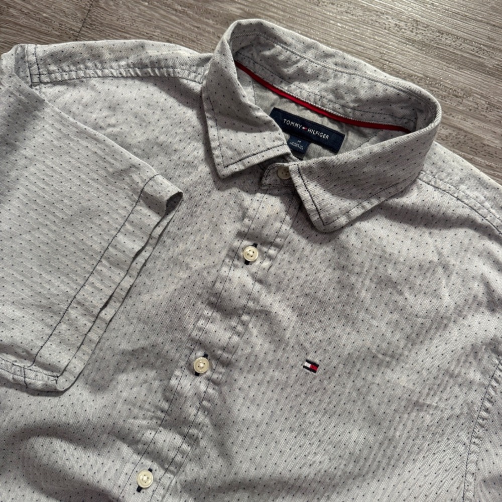 Tommy Hilfiger Shirt Mens M Gray Polka Dot Herringbone Cotton Custom Fit Preppy